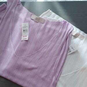 2 LOFT Lavender and White Sleeveless Tops Size M